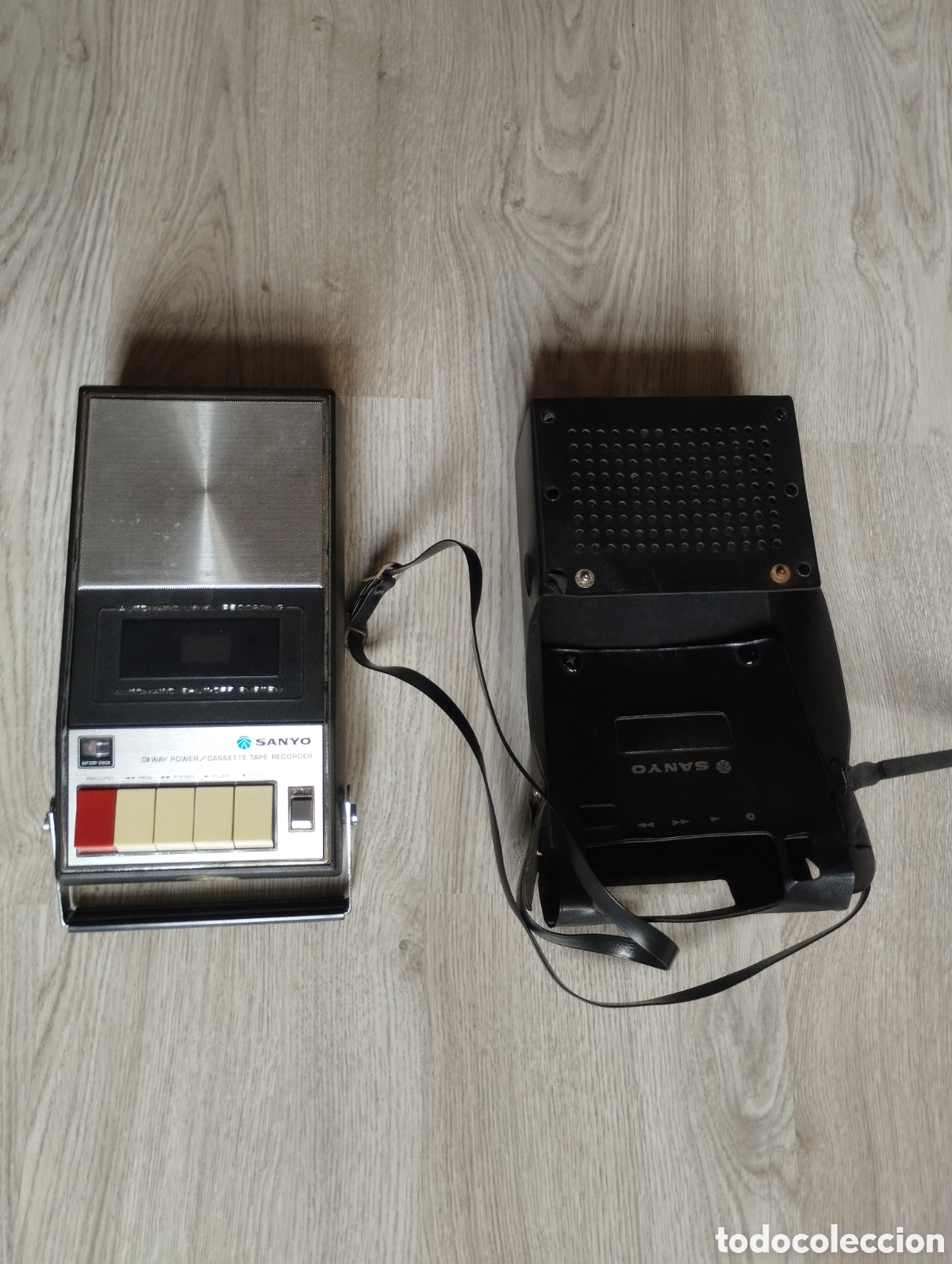 Radios antiguas: Cassette Sanyo funcionando - Foto 1