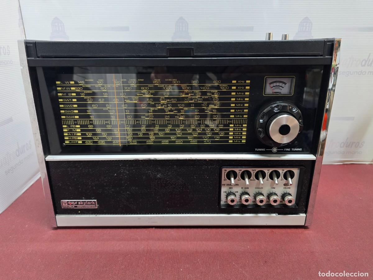 Radios antiguas: Radio Tokyo Skylark NR-52F1 Double Conversion - Multibanda. - Foto 2