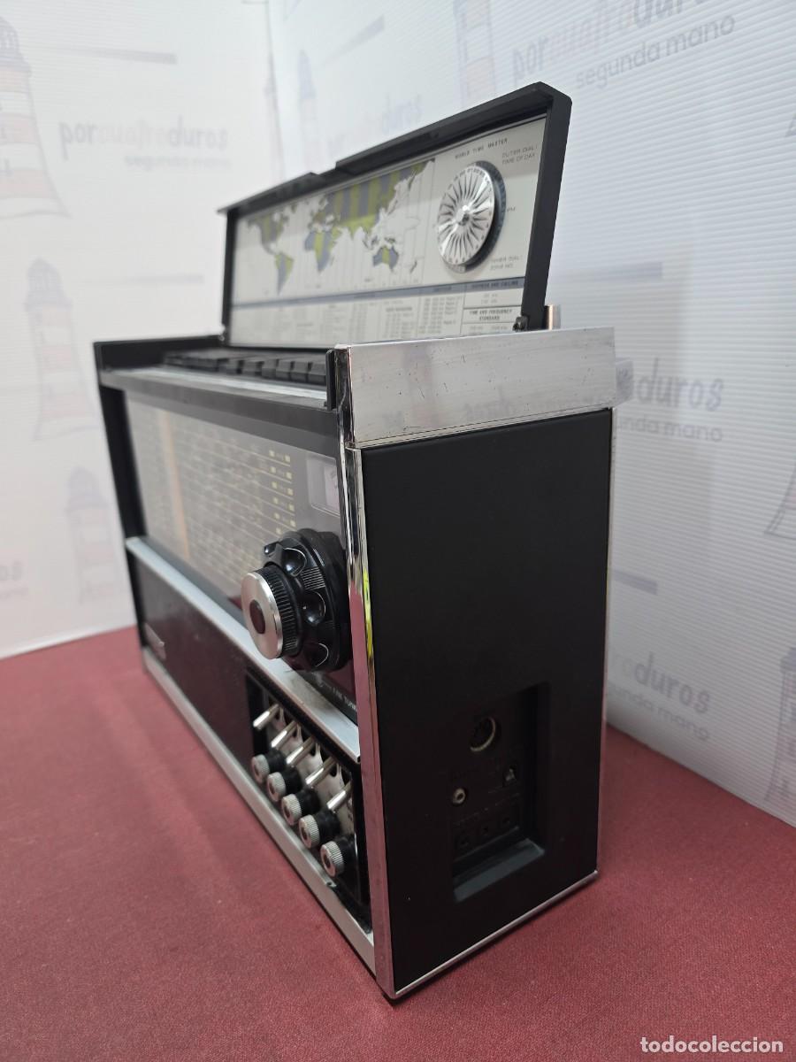 Radios antiguas: Radio Tokyo Skylark NR-52F1 Double Conversion - Multibanda. - Foto 4