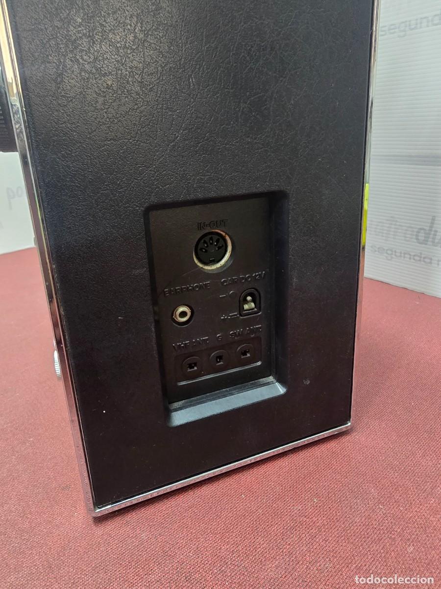 Radios antiguas: Radio Tokyo Skylark NR-52F1 Double Conversion - Multibanda. - Foto 11