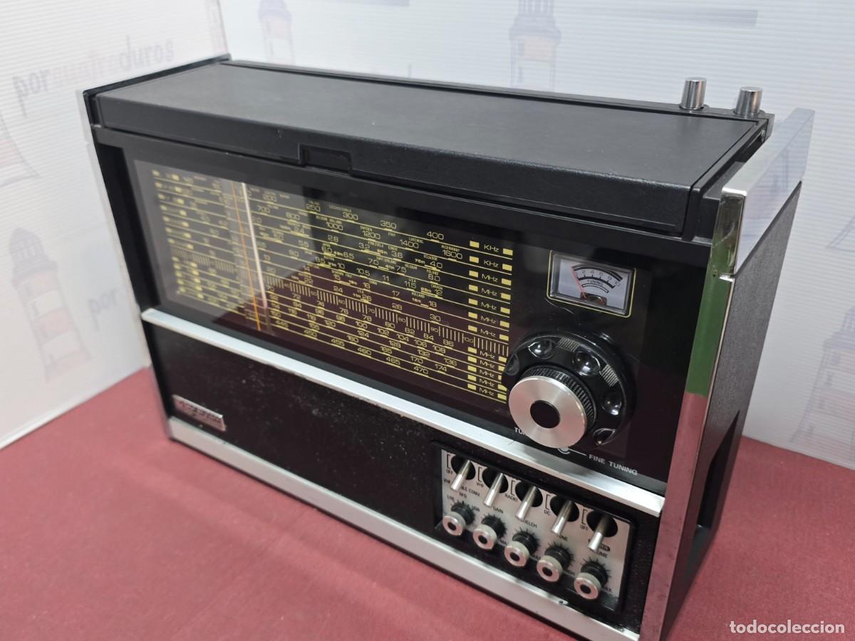 Radios antiguas: Radio Tokyo Skylark NR-52F1 Double Conversion - Multibanda. - Foto 1