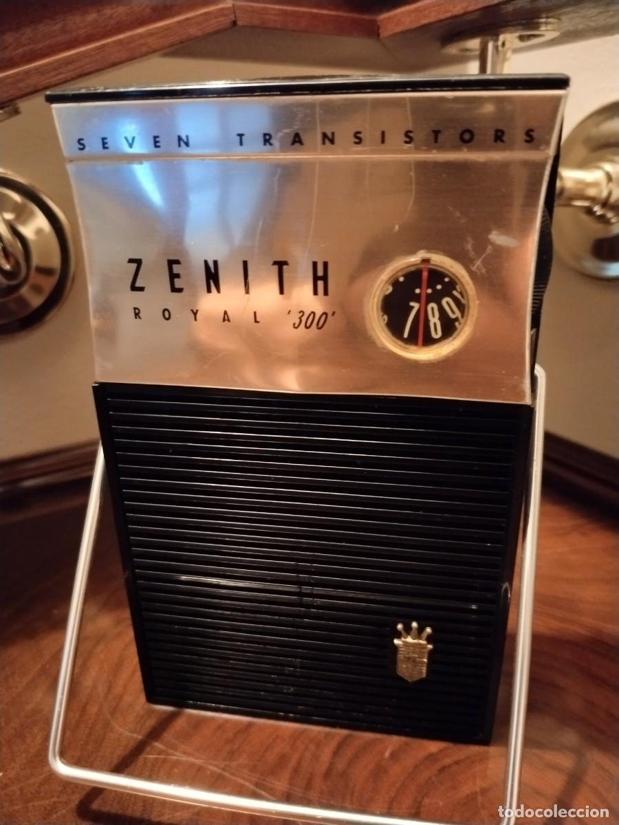 Radios antiguas: Radio transistor Zenith Royal 300 - Foto 1