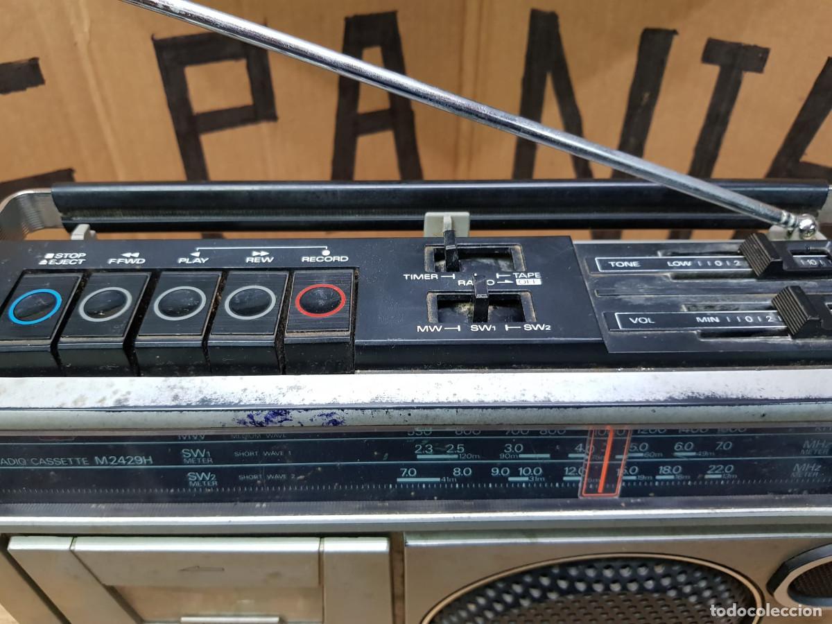 Radios antiguas: RADIO CASSETTE SANYO MODELO NO.2429H - Foto 2