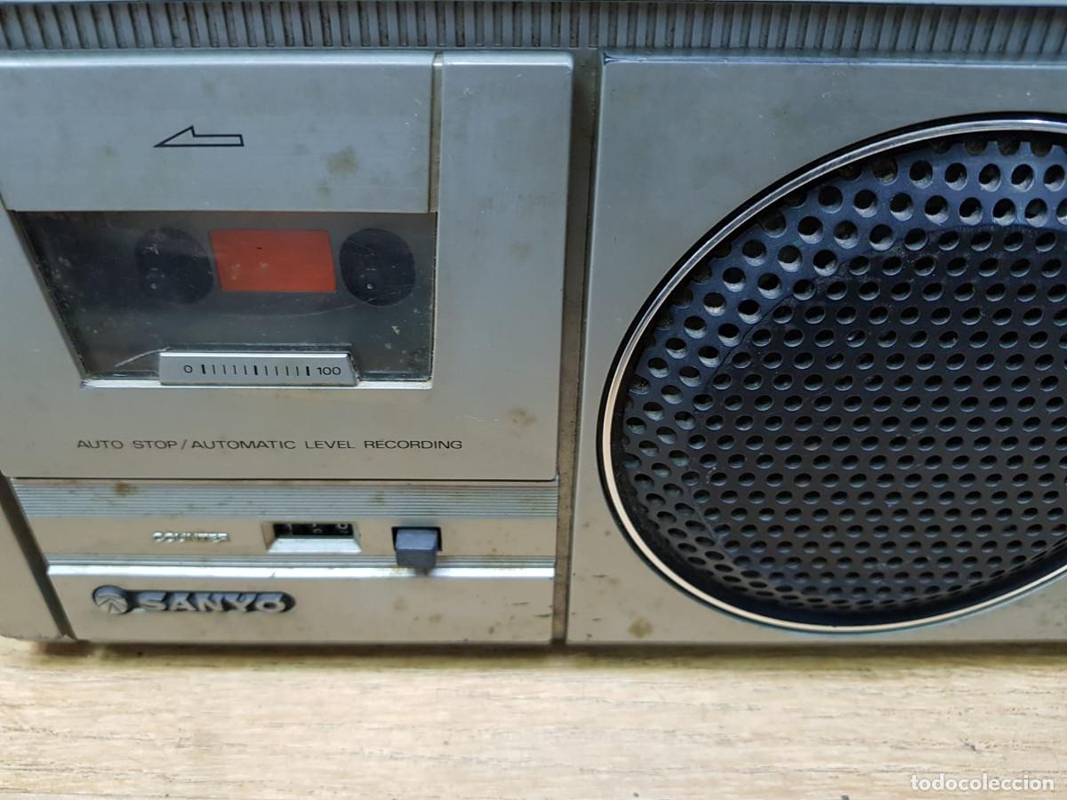 Radios antiguas: RADIO CASSETTE SANYO MODELO NO.2429H - Foto 3