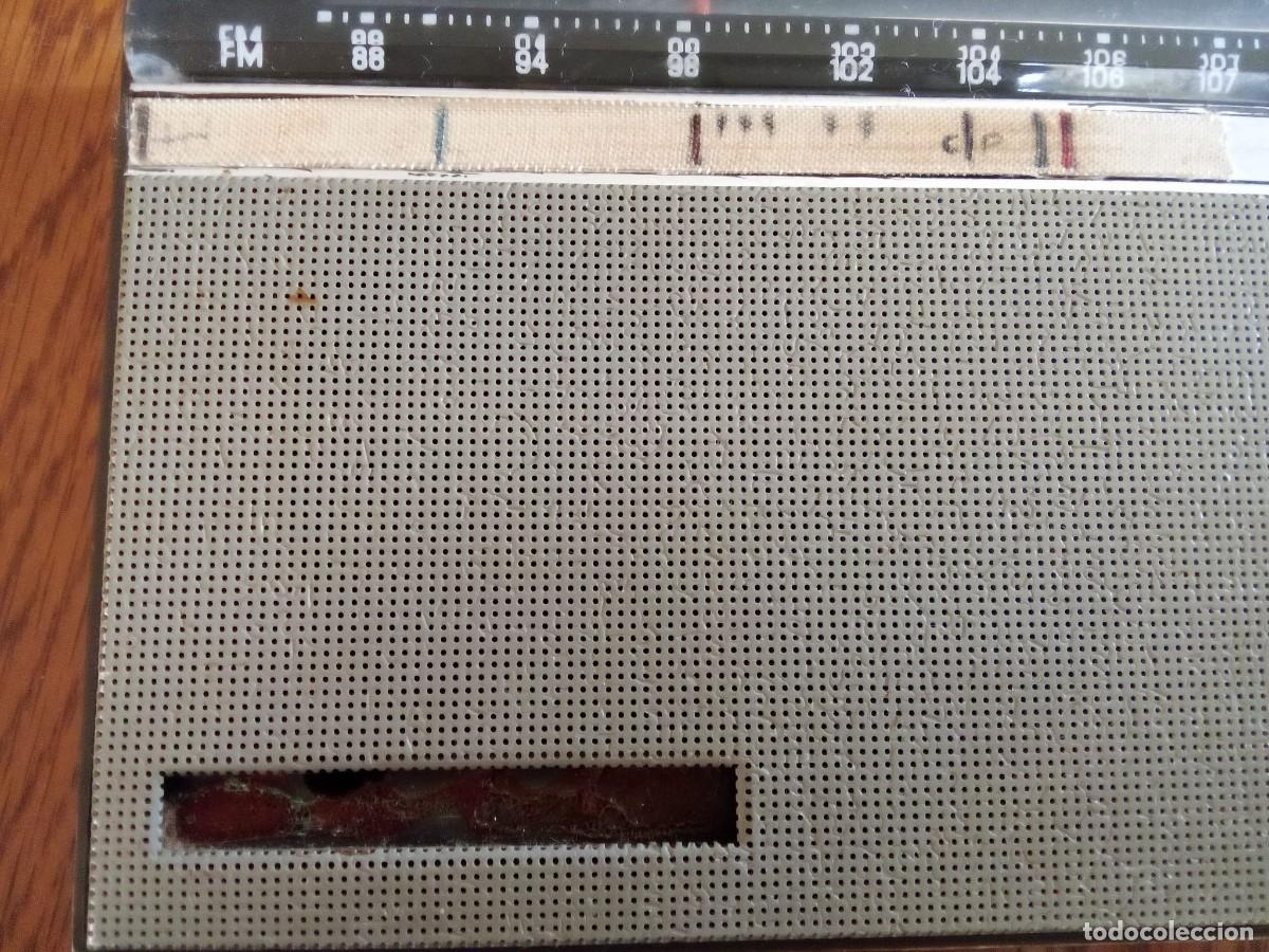 Radios antiguas: Radio transistor Lavis AM/FM - Foto 3