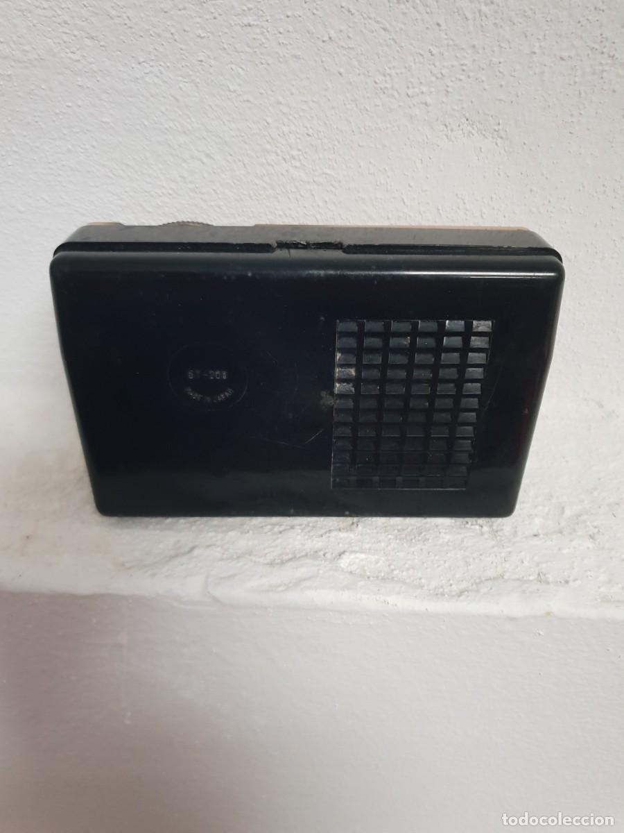 Radios antiguas: Transistor constant con funda y auriculares sin probar - Foto 3