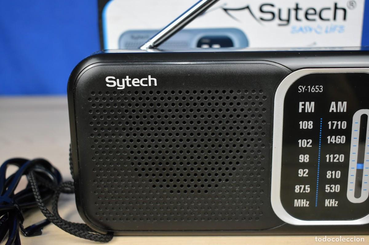 Radios antiguas: Radio port&aacute;til Sytech como nueva - Foto 3