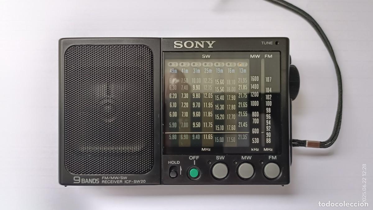 Radios antiguas: RADIO MULTIBANDA SONY ICF-SW20 - Foto 1