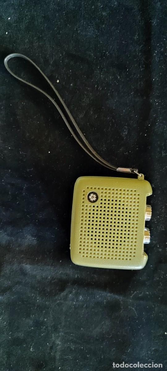 Radios antiguas: Antiguo transistor marca AEC Expo 70 - Foto 1
