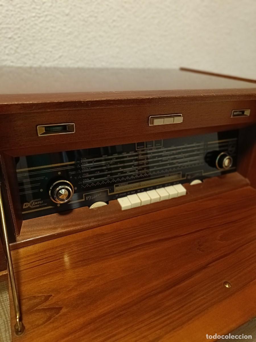 Radios antiguas: Radio Tocadisco Phillips FX715A --Vintage - Foto 2