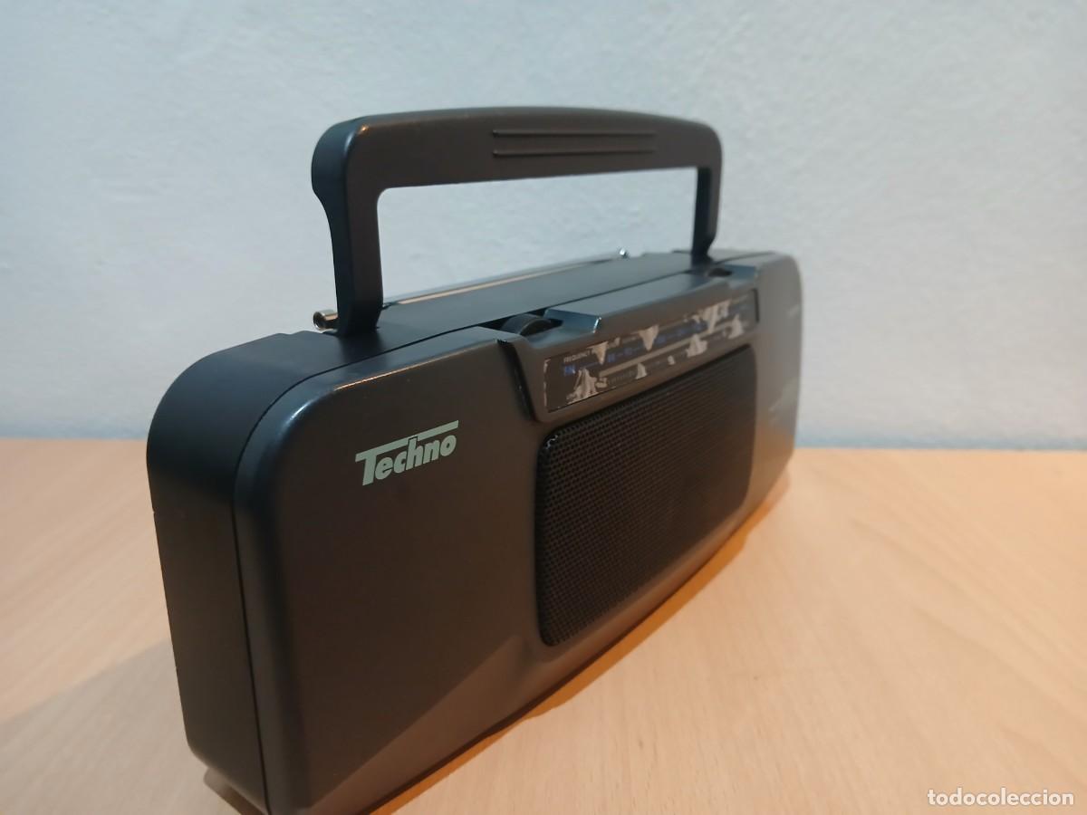 Radios antiguas: Radio transistor Techno TCN 9879 - Foto 2
