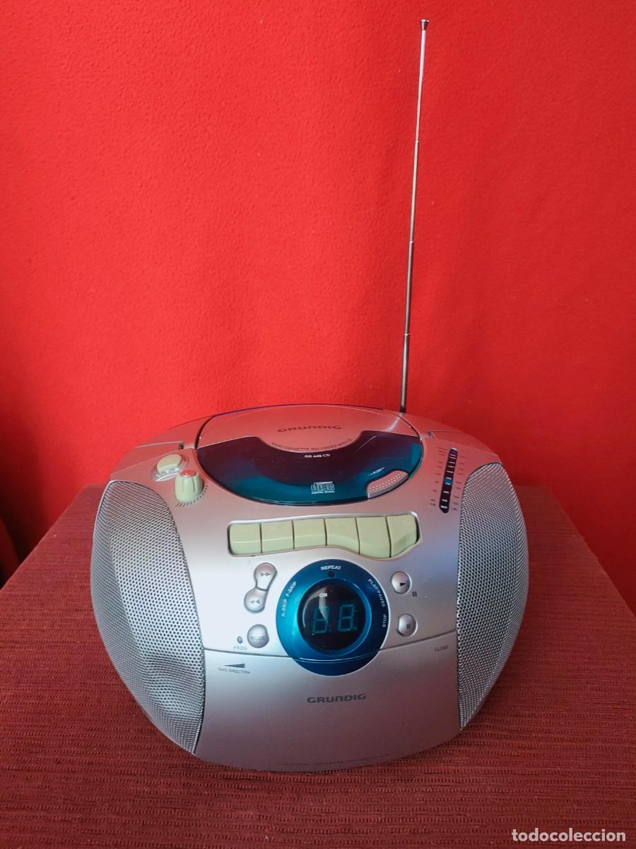 Radios antiguas: Radio CD Grundig- portatil - Foto 3