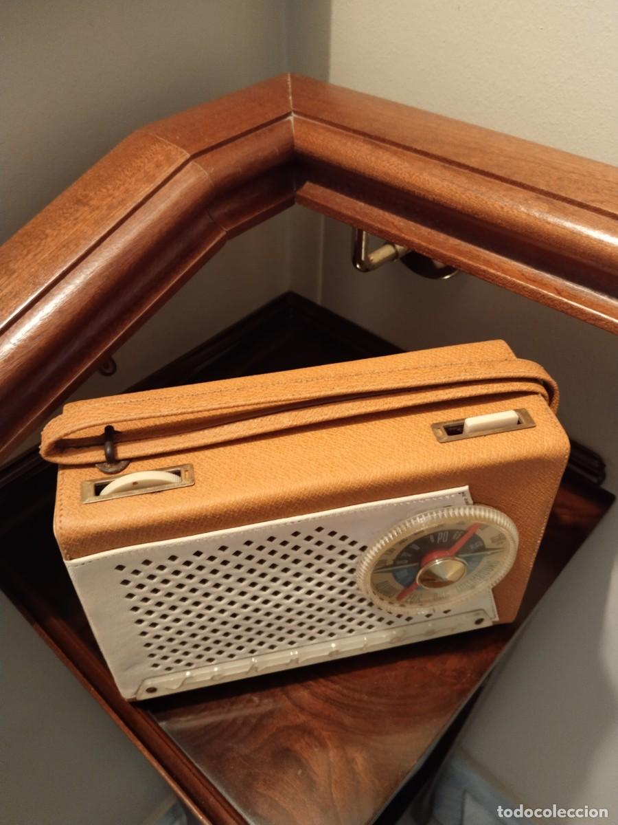 Radios antiguas: Radio transistor Schneider-Cadet Luxe - Foto 2