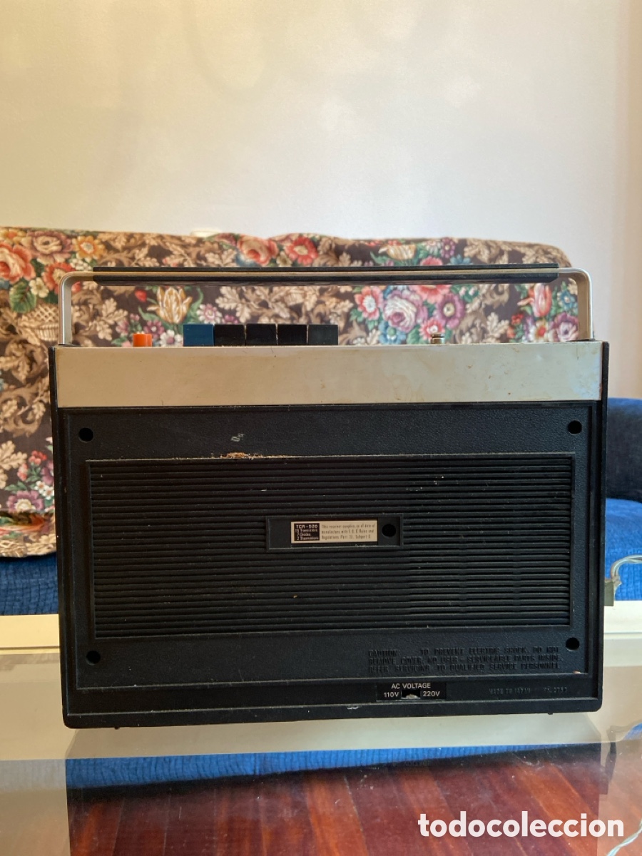 Radios antiguas: Radiocasete Tobisonic con micro - Foto 2