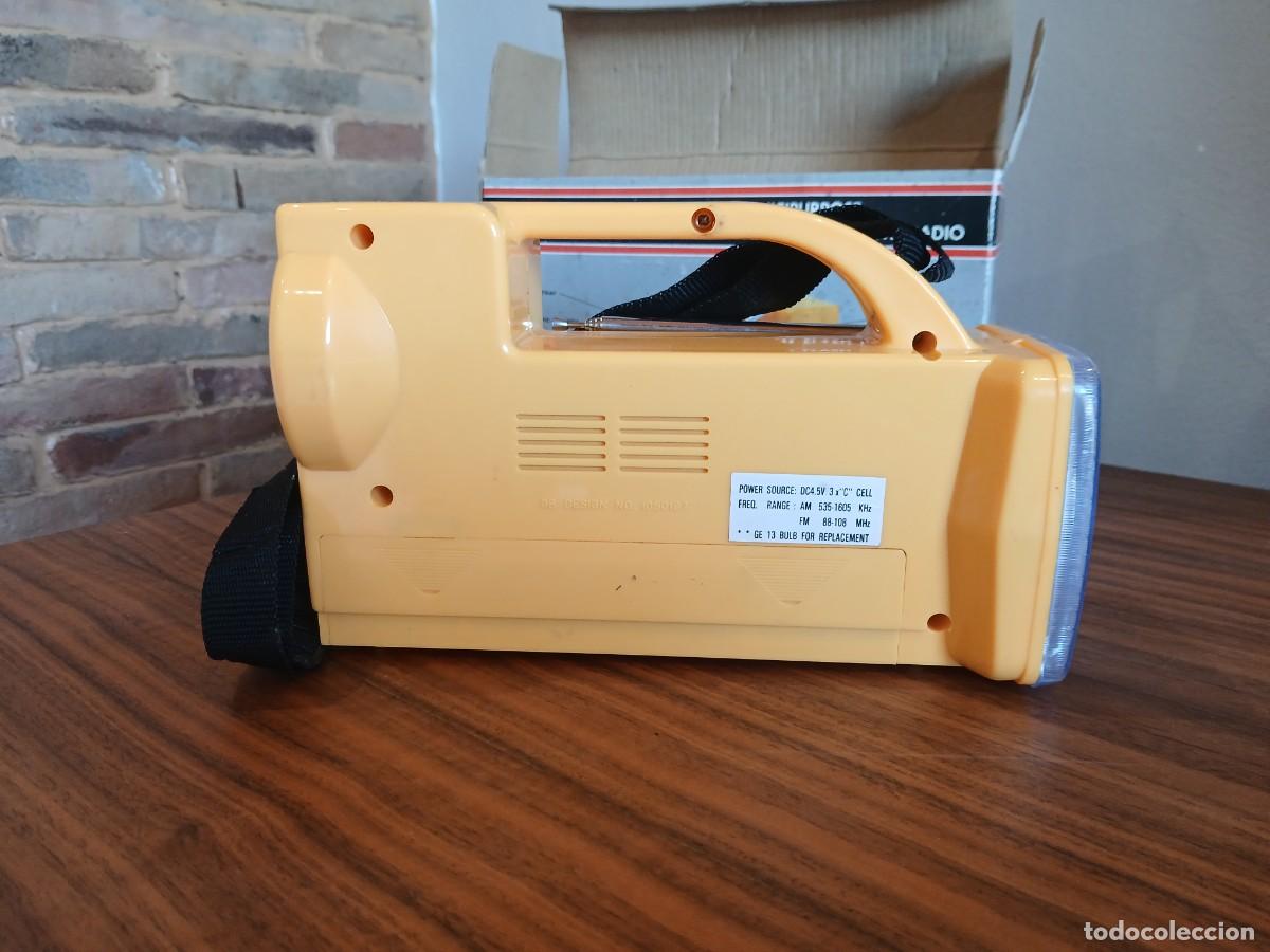 Radios antiguas: Radio transistor con. Luz y sirena Realsound - Foto 4