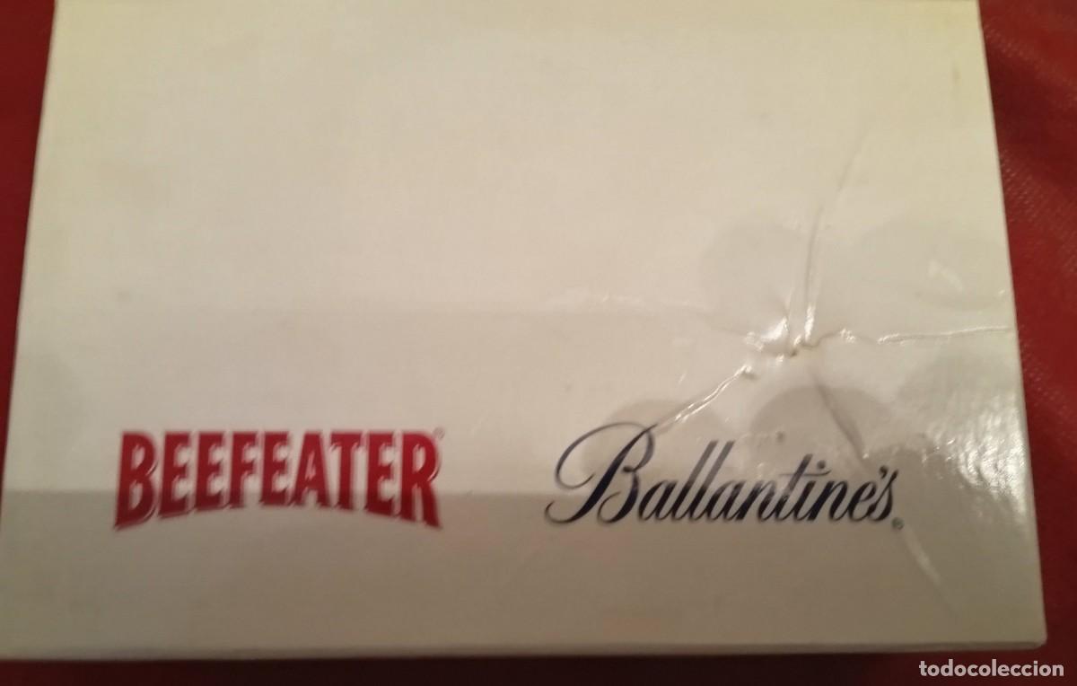 Radios antiguas: Radio FM y reloj ballantines - beefeater - Foto 3