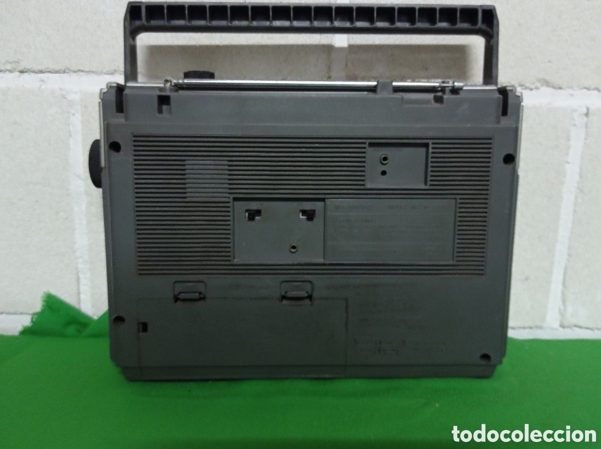 Radios antiguas: Radi&oacute; cassette recorder - Foto 3
