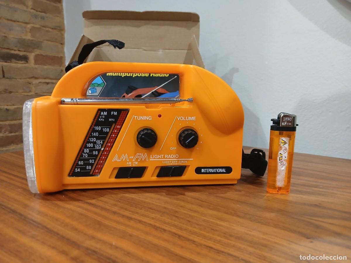 Radios antiguas: Radio alarma y luz International - Foto 1