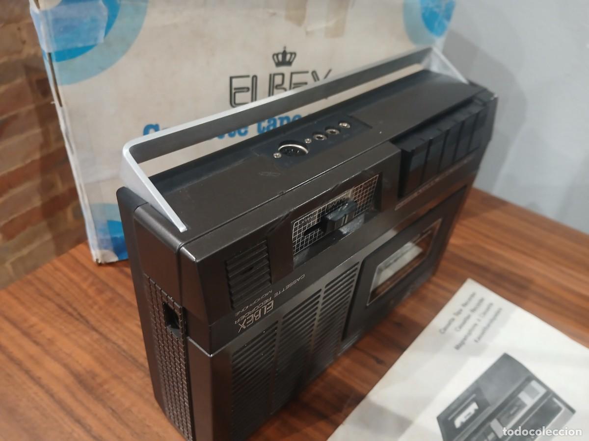 Radios antiguas: Cassette tape player Elbex - Foto 2