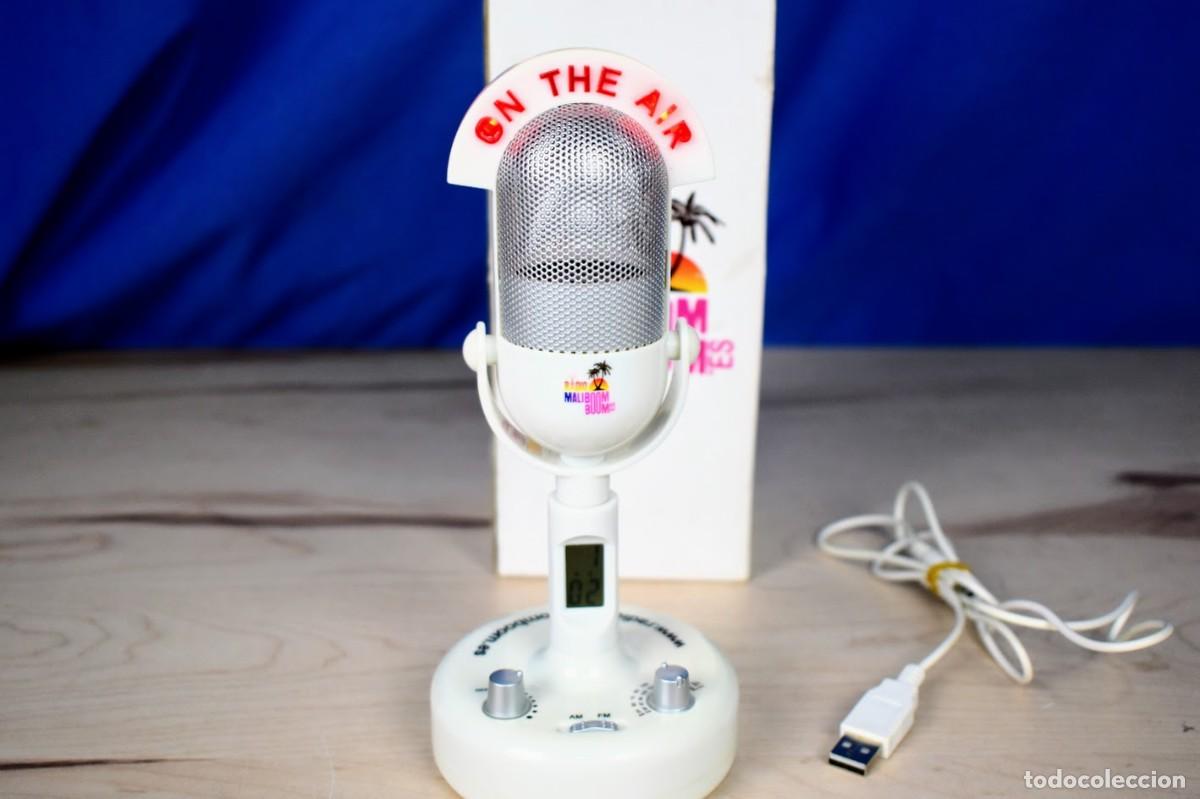 Radios antiguas: Original radio en forma de micr&oacute;fono con luz maliboom - Foto 1