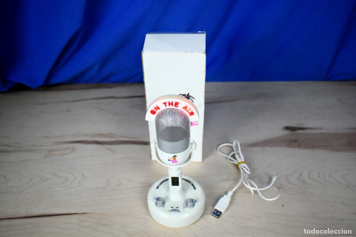 Radios antiguas: Original radio en forma de micr&oacute;fono con luz maliboom - Foto 7