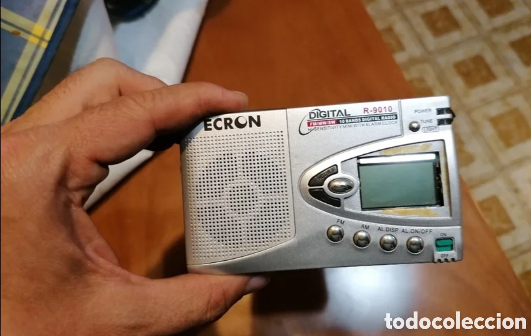 Radios antiguas: Radio digital ECRON R-9010 FM/MW/SW - Foto 2