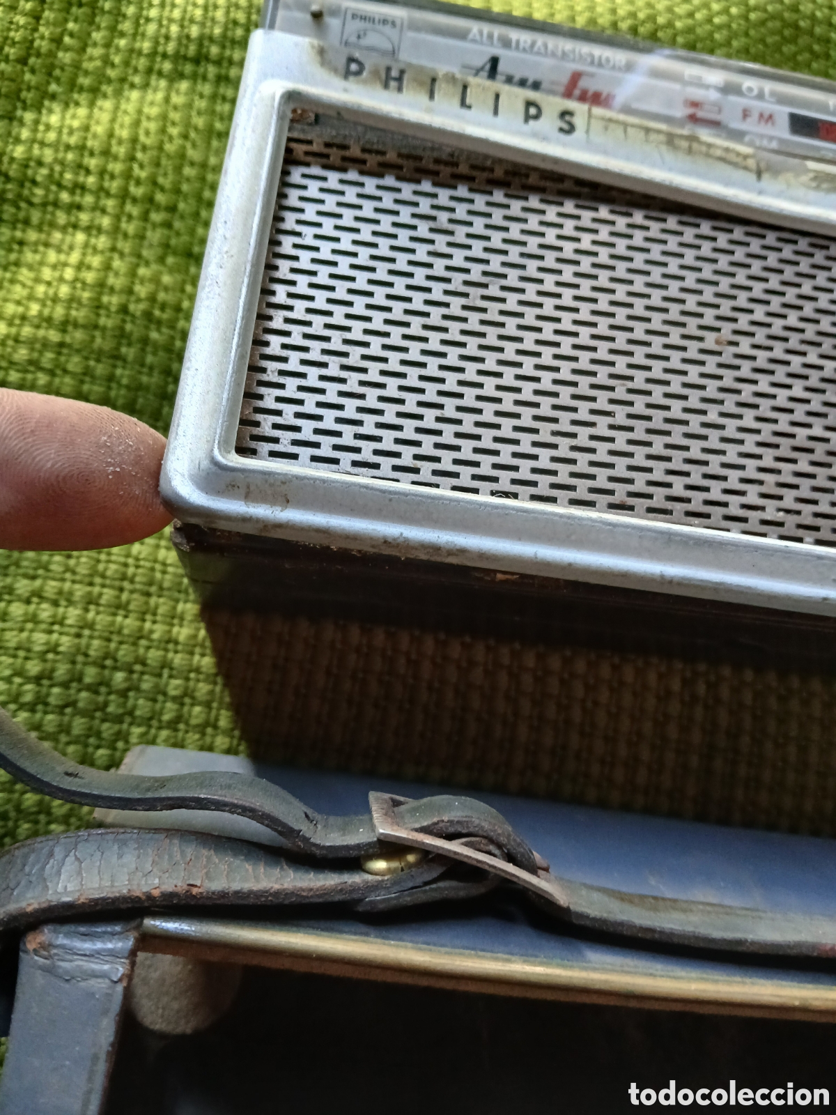 Radios antiguas: Transistor Philips con funda - Foto 2
