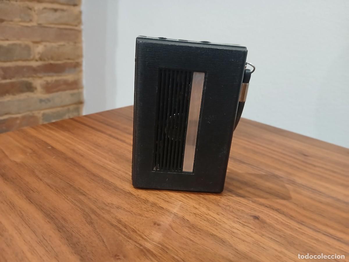 Radios antiguas: Radio transistor sin marca - Foto 3