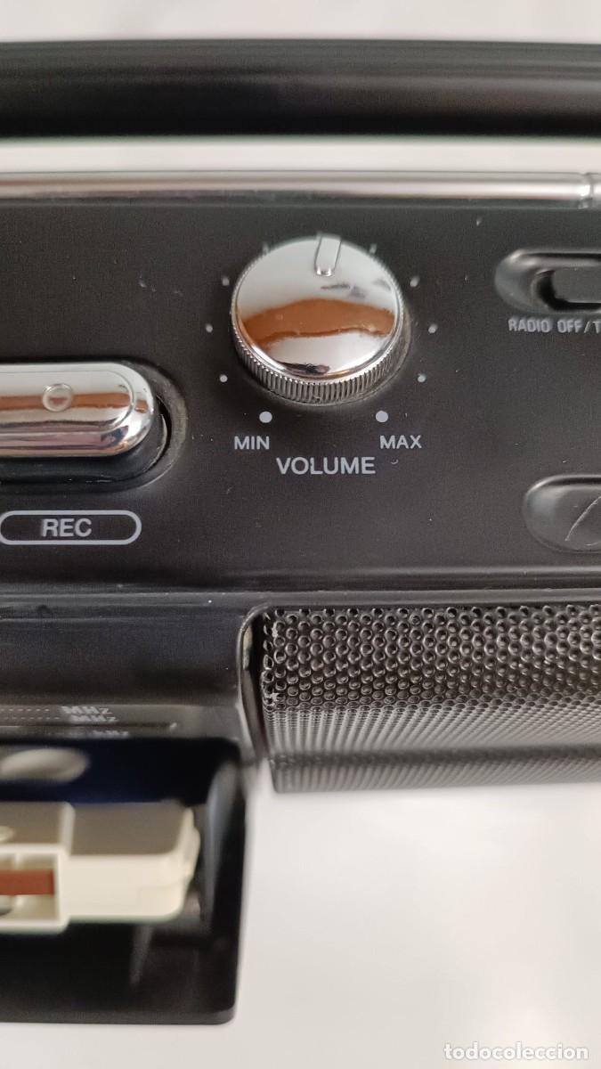 Radios antiguas: Radio-Cassette Recorder AIWA RM-11 - Foto 7