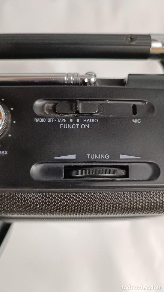Radios antiguas: Radio-Cassette Recorder AIWA RM-11 - Foto 8