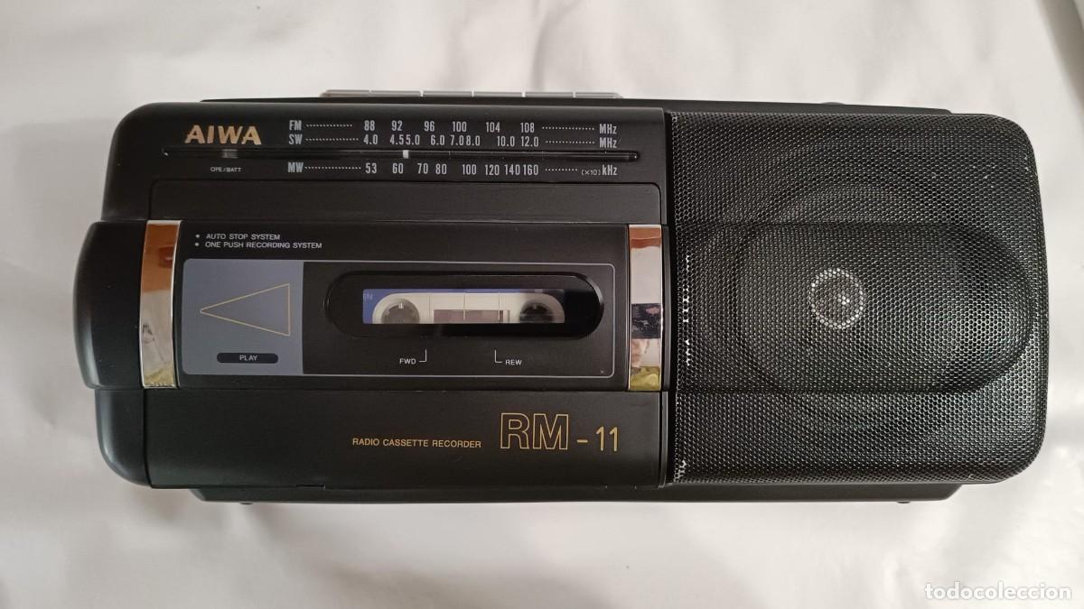Radios antiguas: Radio-Cassette Recorder AIWA RM-11 - Foto 1