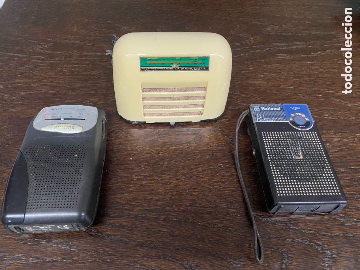 Radios antiguas: Lote de tres transistores - Foto 1