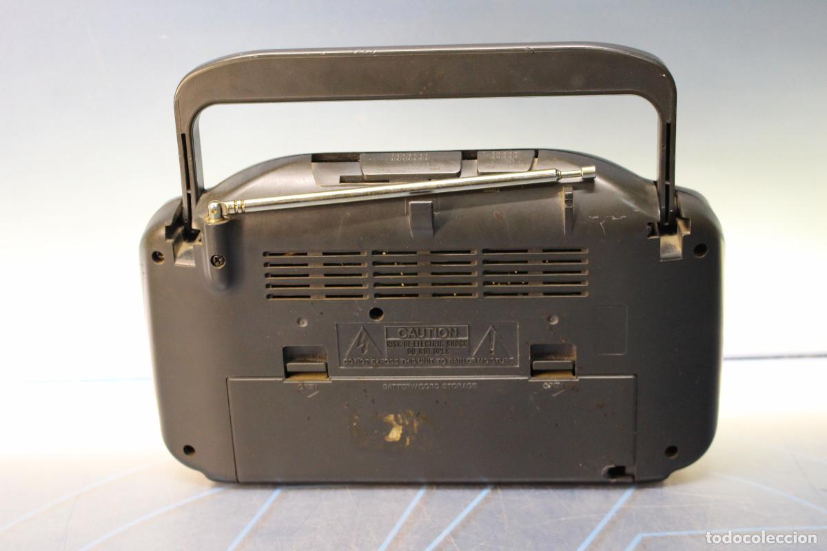 Radios antiguas: Radio transistor Thomson RT 460. - Foto 3