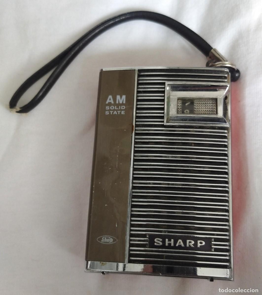 Radios antiguas: Antigua radio transistor Sharp. - Foto 1