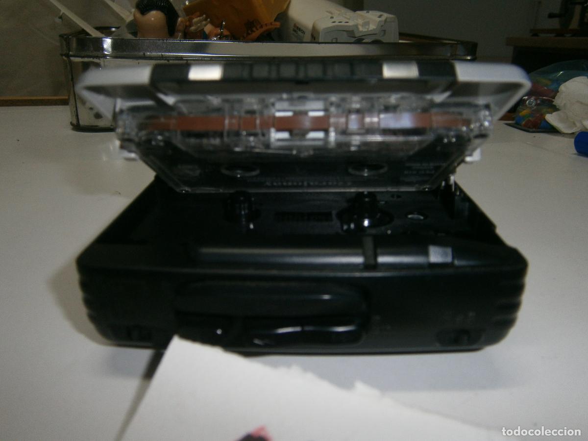 Radios antiguas: ANTIGUO RADIO TRANSISTOR CASSETTE PANASONIC FUNCIONANDO - Foto 4