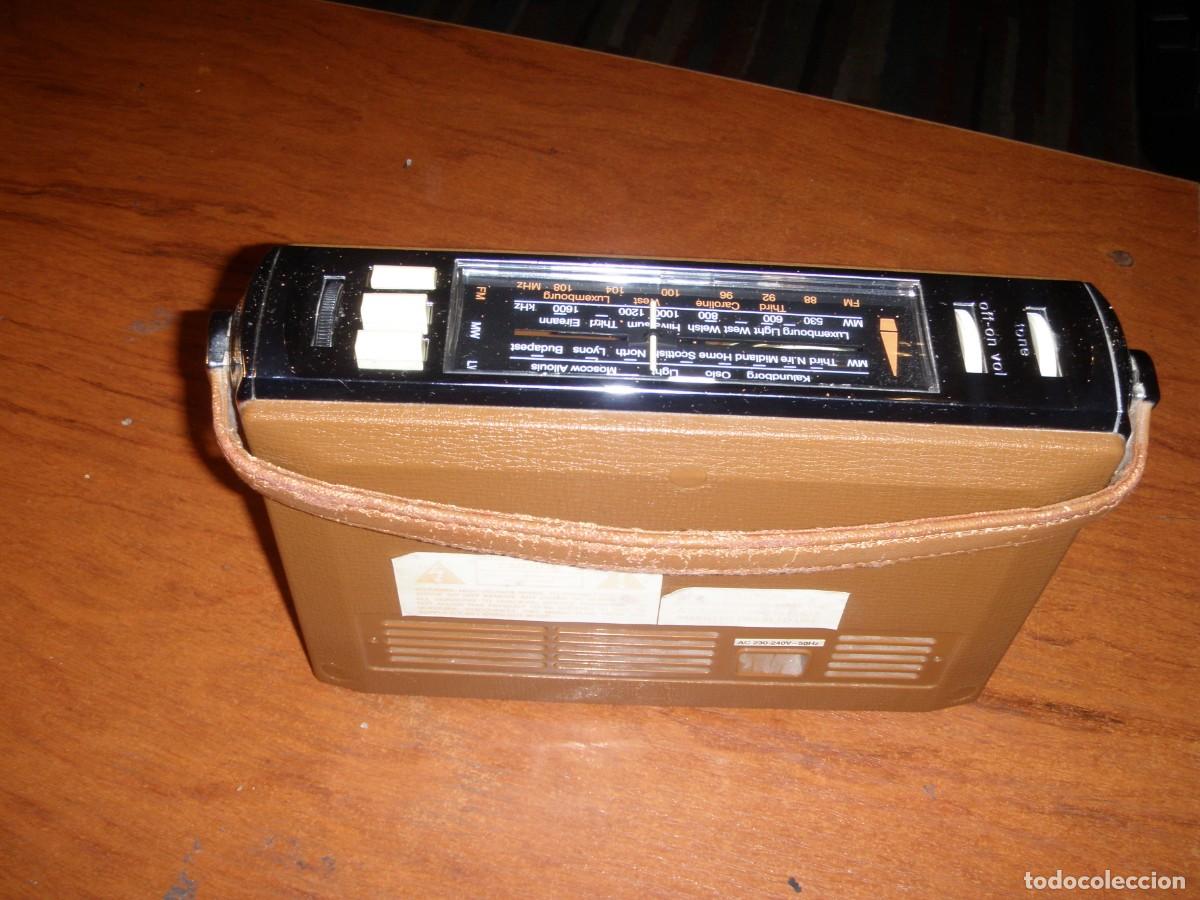 Radios antiguas: RADIO BUSH TR130 FUNCIONANDO - Foto 4