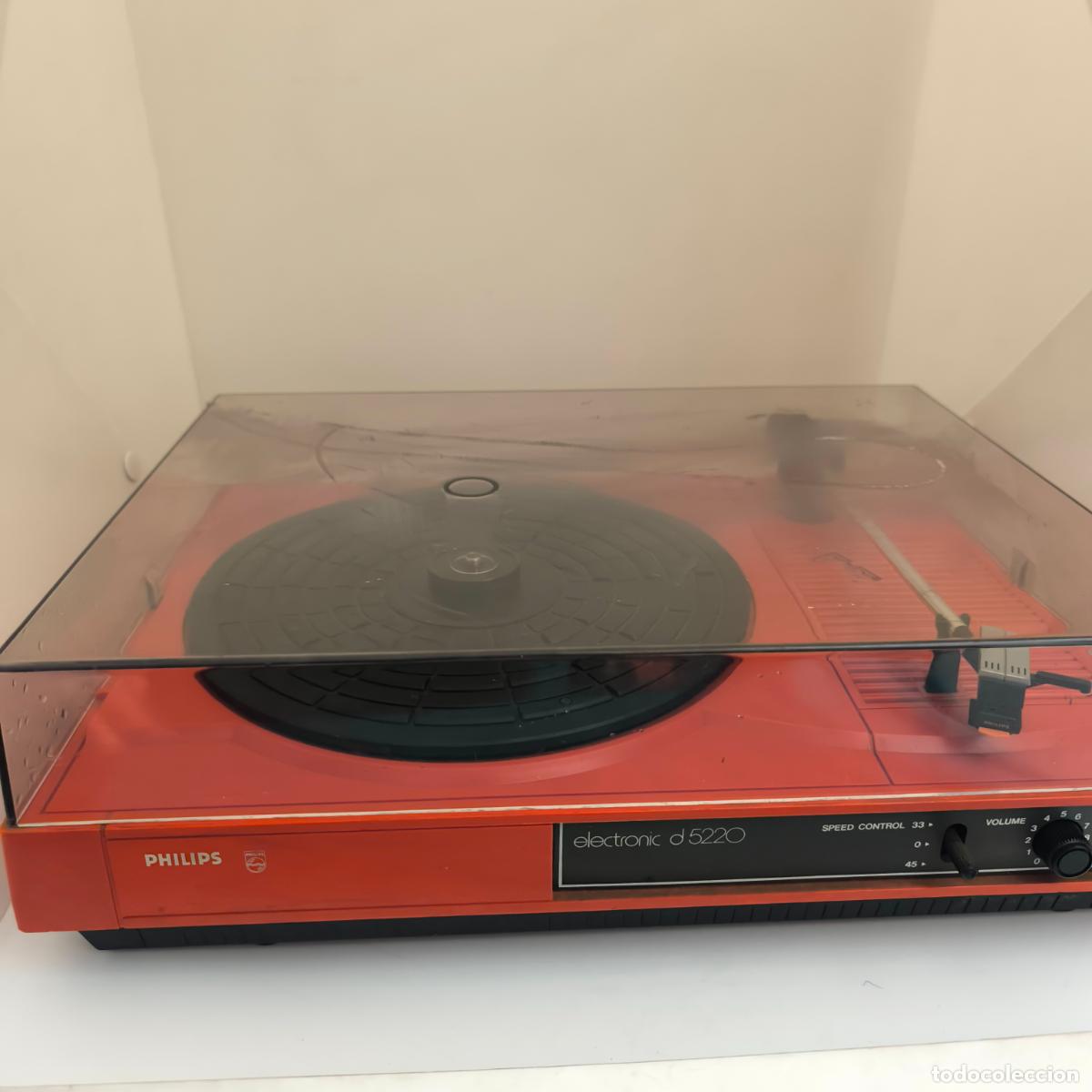 Radios antiguas: Tocadiscos electronic D-5220 Philips funcionando correctamente - Foto 1