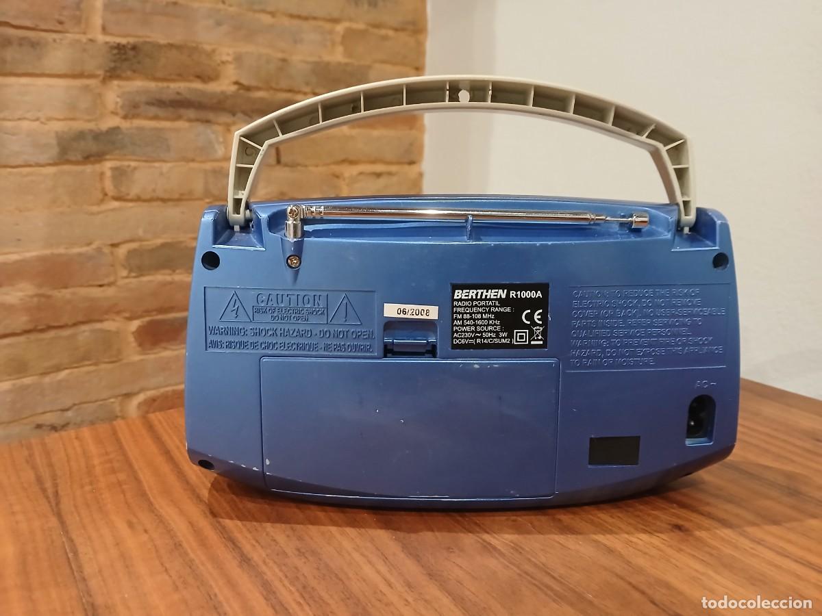 Radios antiguas: Radio transistor Berthem R1000A - Foto 4