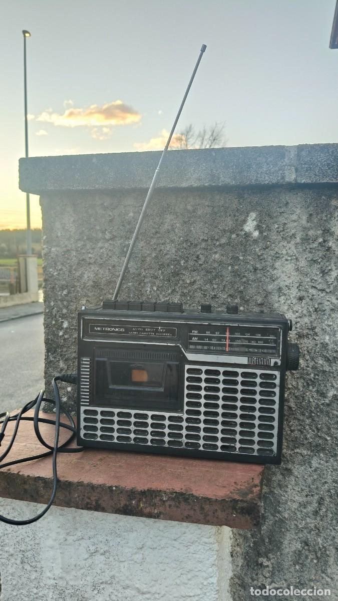 Radios antiguas: Radio cassette FM fonctionne - Foto 1