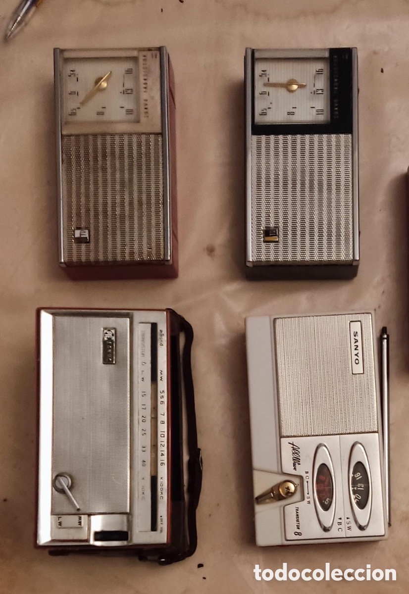 Radios antiguas: 4 transistores de la marca Sanyo - Foto 1