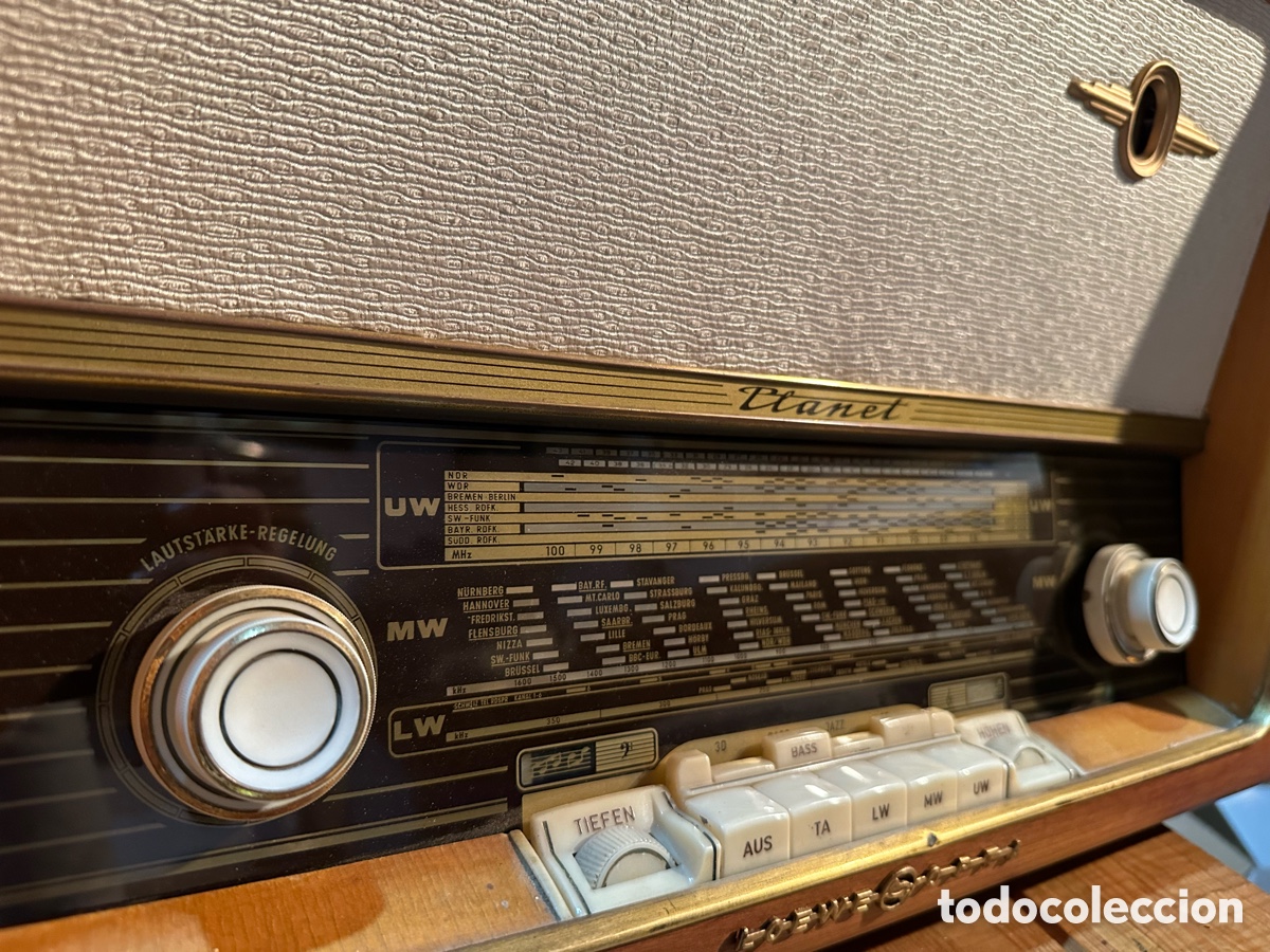 Radios antiguas: Radio Antigua Loewe Opta - Foto 1