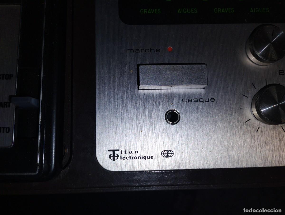 Radios antiguas: Tocadiscos Tit&aacute;n y altavoces incluidos - Foto 3