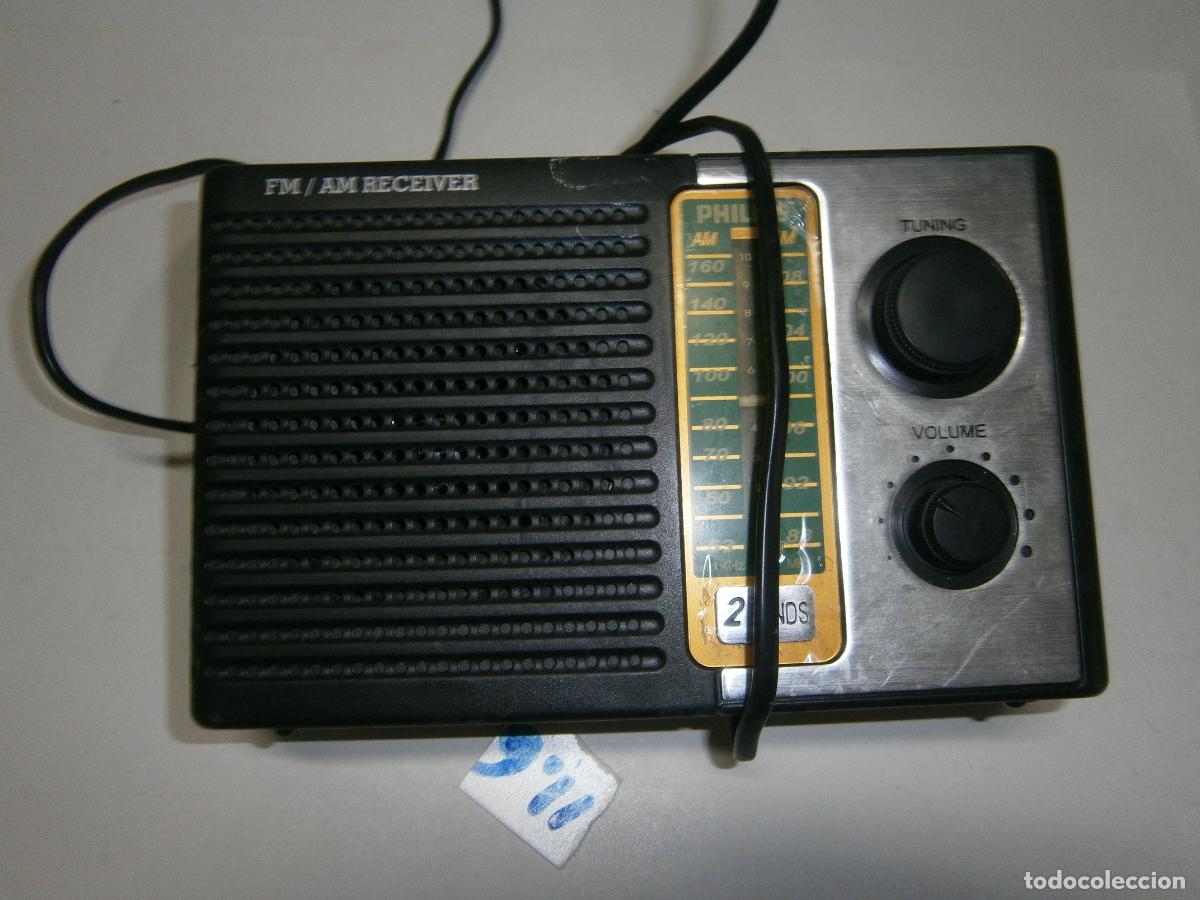 Radios antiguas: ANTIGUA RADIO TRANSISTOR PHILIPS FUNCIONANDO CORRECTAMENTE - Foto 2