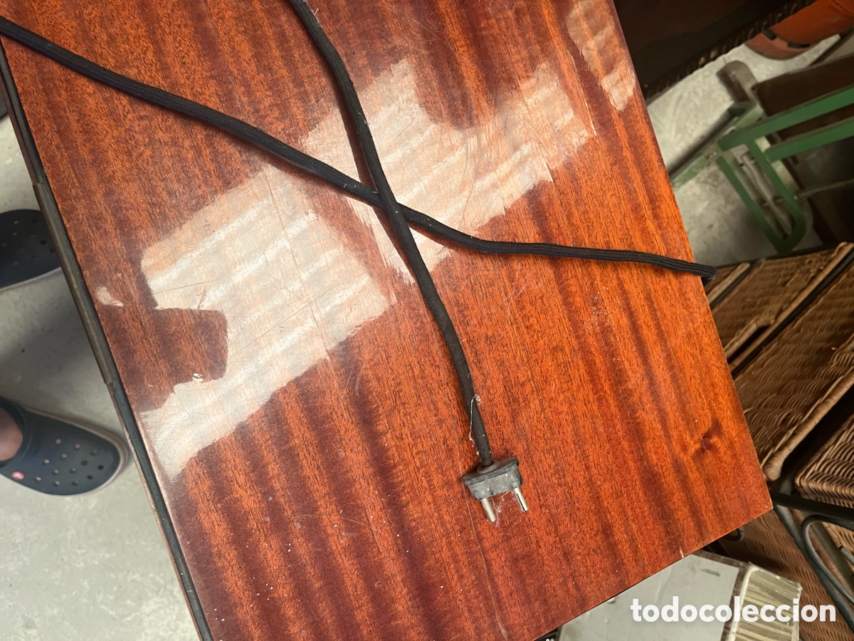 Radios antiguas: Mueble tocadiscos Optimus - Foto 4
