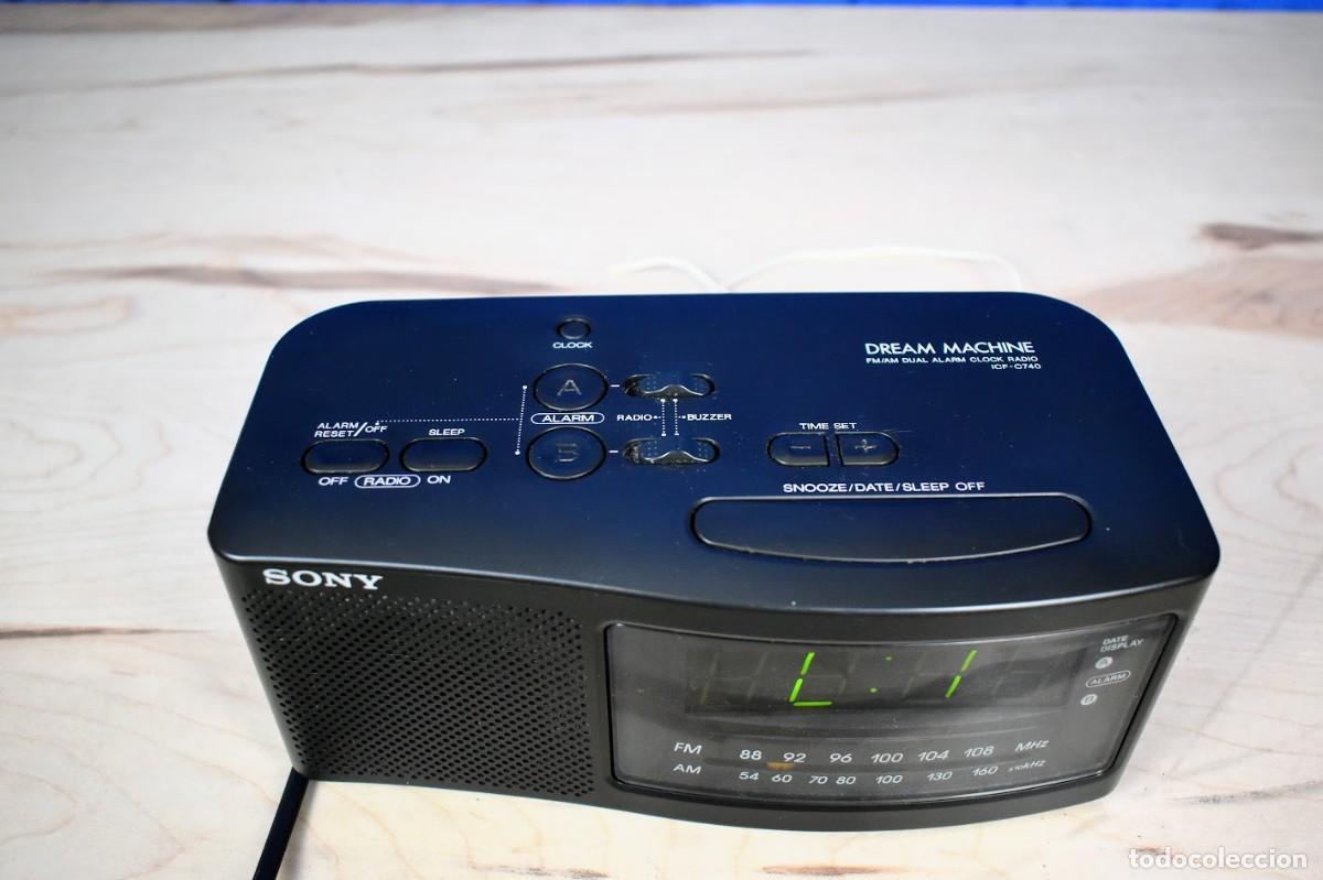 Radios antiguas: Radio despertador Sony ICF-C740 - Foto 4