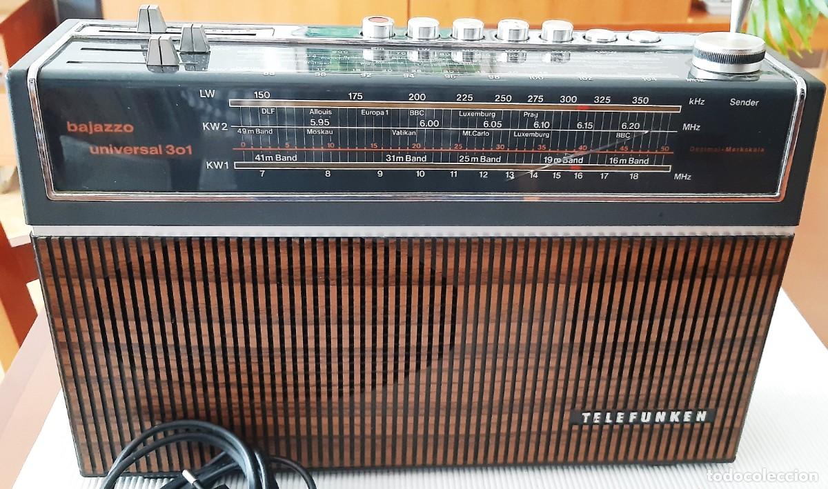 Alte Radios: RADIO TELEFUNKEN BAJAZZO UNIVERSAL 301, 1972-74, ENCIENDE.