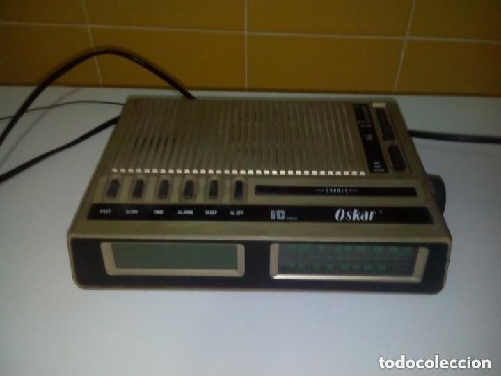 Radios antiguas: radio,reloj,despertador marca OSKAR
