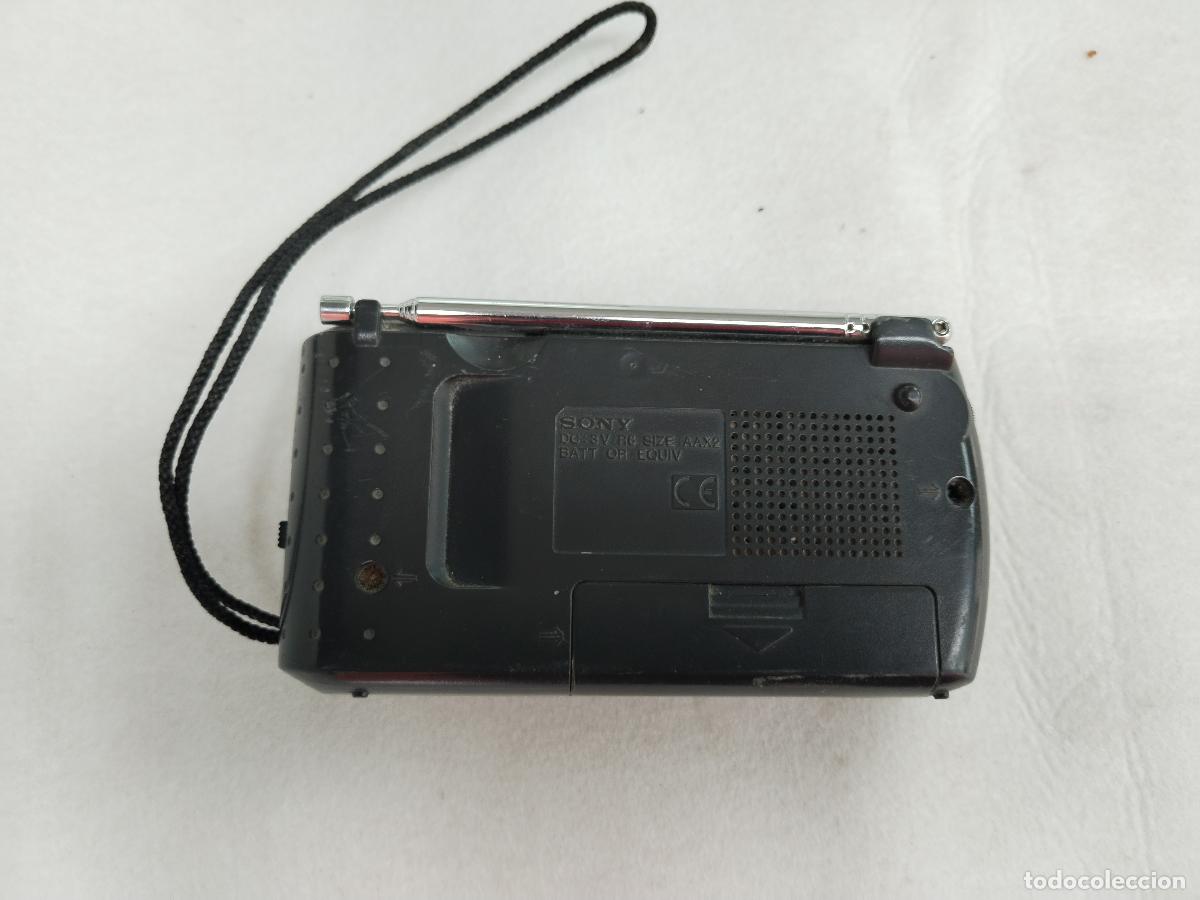 Radios antiguas: radio transistor sony icf-8 - c190 - Foto 4
