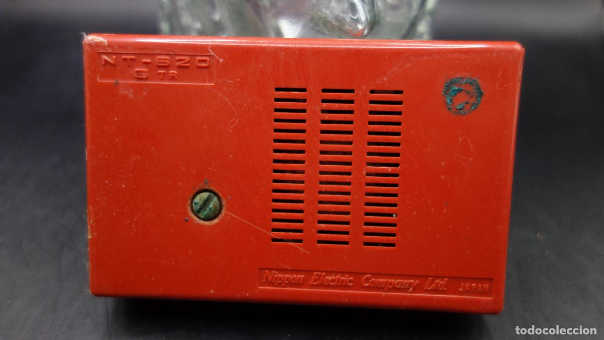 Radios antiguas: RADIO TRANSISTOR NEC NT-620 COLOR ROJO - Foto 8