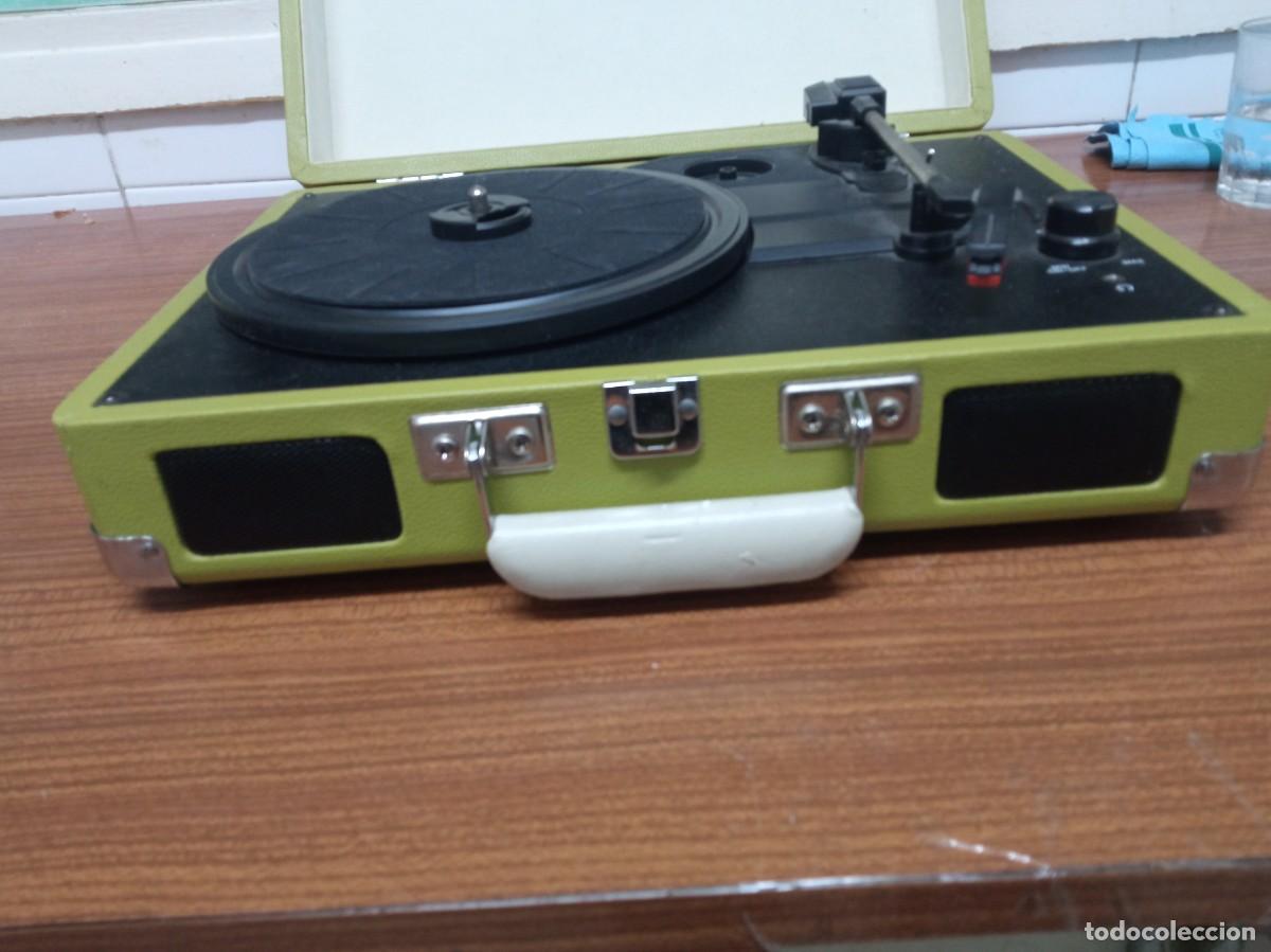 Radios antiguas: Tocadiscos port&aacute;til CROSLEY - Foto 3